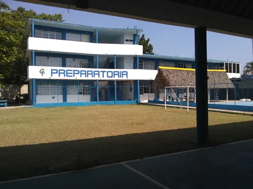 Alumnos de Preparatoria